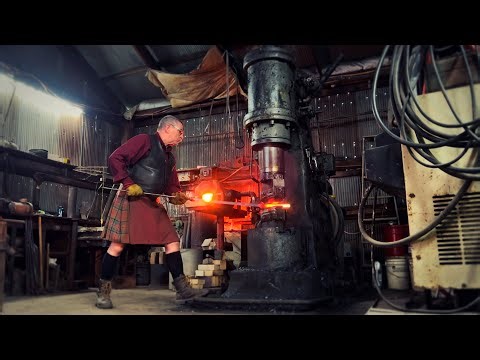 Meet American Bladesmith Howard Clark