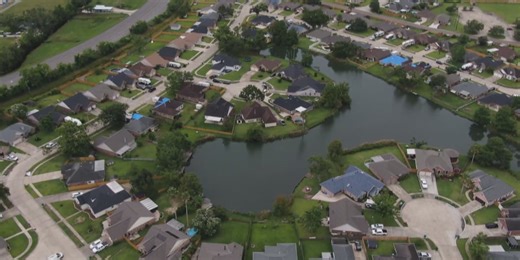 Federal shutdown leaves some Louisianans without flood insurance