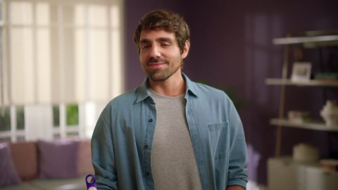 Swiffer Power Mop Vinyl, Tile & Laminate Floor Starter Kit (1-Power Mop, 2-Pads, Cleaning Solution and Batteries) 003077212869