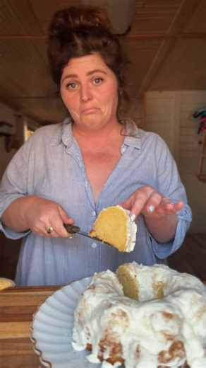 Let’s make a key lime pound cake honey 😘 #baking #cake #sweet #homemade #dessert | Lilyloutay