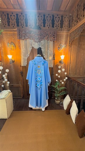 Our Lady of Lourdes hand painted on Chasuble for Iloilo City #PINTAkasiArté #priestvestment # #OurLadyOfLourdes #liturgicalarts #catholic #ArtPh #painting #romancatholic | PINTAkasiArté.co