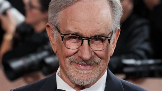 Netflix's New 4-Part Dinosaur TV Show From Steven Spielberg Lands Official Release Date