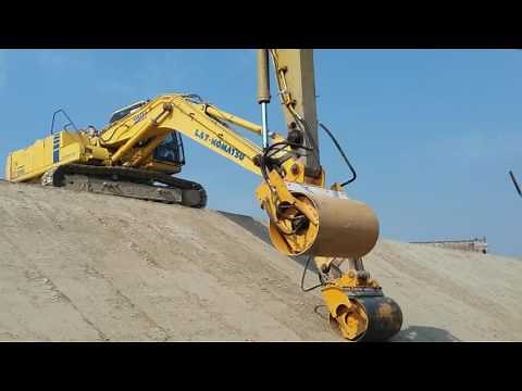 Slope Vibratory Compactor - KOMATSU Excavators