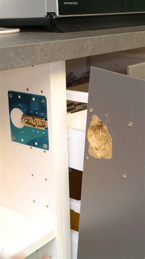 DIY Hinge Repair | Crafty Panda