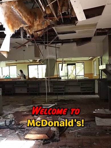 Exploring a Vintage 90s McDonald’s Experience