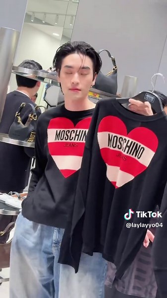 Discover Love Moschino at Siam Paragon