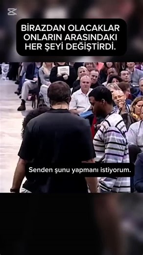 Sibel Aydoğmuş on Instagram: "Bu adamın çalışmalarını o kadar seviyorum ki. Ve bu göz göze bakma pratiği somatik çalışmalarda da o kadar üstünde durduğumuz bir sey ki. Bizim sevdiklerimizle bağlantıda olduğumuzu, onların orada olduklarını, mevcut olduklarını hissetmemizin en birincil yolu göz temasıdır. Eger sevdiklerinizle birlikteyken göz teması kurmuyorsanız, mevcut değilsiniz demektir. Bir anne ve baba çocukları icin her seyi yapabilirler. Ama göz teması kurmuyorlarsa cocuklar görülmemiş his