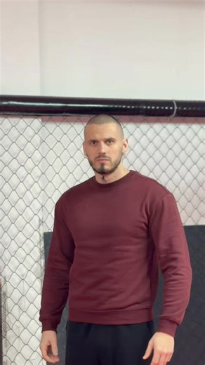 Autoapărarea nu mai este o opțiune, ci o necesitate. Trăim vremuri tulburi, unde mersul pe stradă mai ales la ore târzii este o adevărată provocare, apar tot mai multe cazuri de violență în special asupra femeilor, iar noi suntem aici să vă ajutăm. @faniactivi | ALPHA Mixed Martial Arts Academy Baia Mare