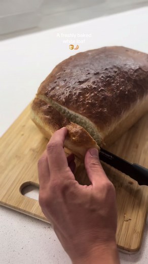 Homemade White Bread Recipe You Can’t Resist