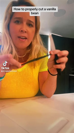 How to properly scrape a vanilla bean pod. | Bake it with Mel