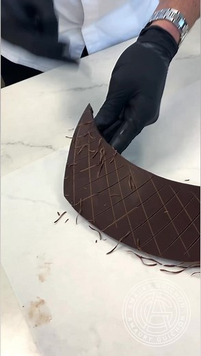 Chocolate Frog! 🐸 This one is probably the cutest! #amauryguichon #chocolate #frogs | Amaury Guichon