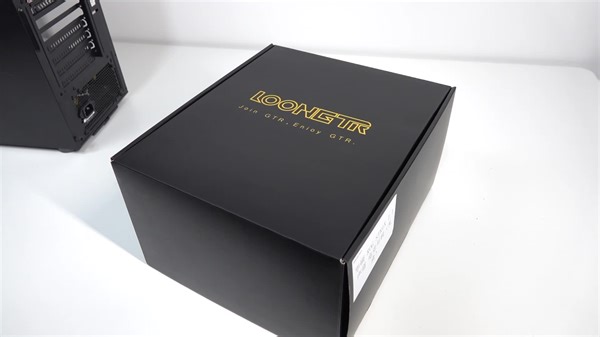 【原创教程】华硕ROG Strix7.1头戴式耳机开箱及连接设置技巧！