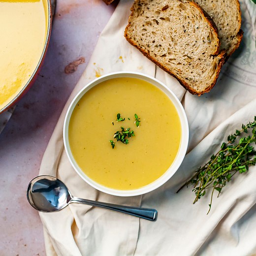 Simple celeriac soup recipe