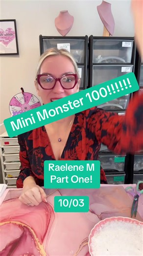 @Raelene 🇦🇺🦘 PART ONE! - here is your order! I hope you love it! 🥰🫶🏻 #HiddenPearl #UKPearlOpener #Jewellery #PearlOpenings #PearlTok