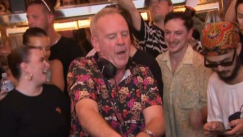 Fatboy Slim surprises fans with free gig at Melbourne chip shop