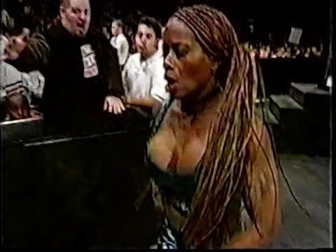 Jacqueline vs Ivory 2001 12 10 WWE Raw Satellite Feed Version