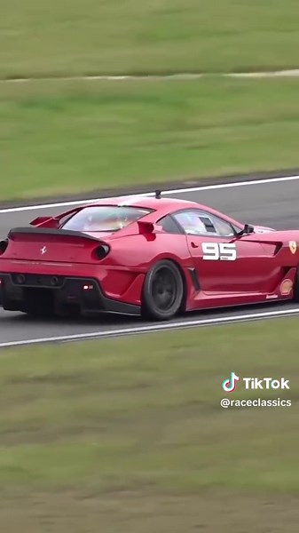 Ferrari 599XX Evo Testing at Nürburgring!