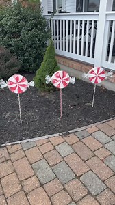 make these for your yard 🎅 #diy | Brooklyn B