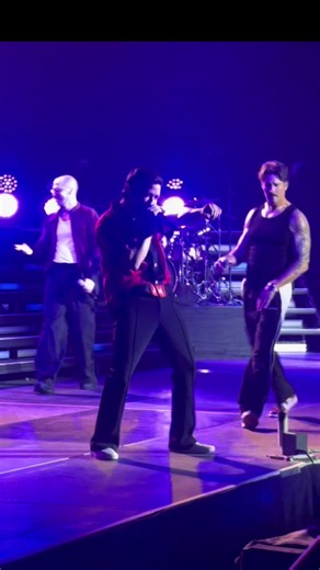 PALETAAAAA @Big Time Rush #bigtimerush #jamesmaslow #loganhenderson #kendallschmidt #carlospenavega