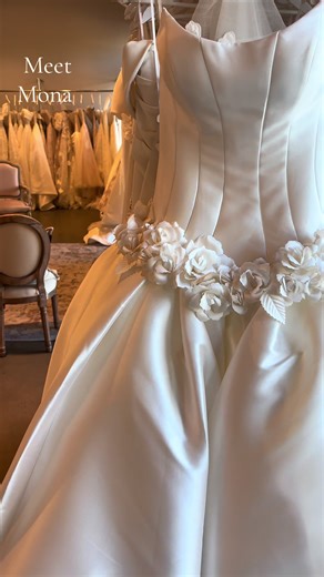 Discover the Exquisite Mona Wedding Gown
