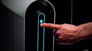 51K views · 167 reactions | 2020 amène son lot de sorties, des AAA très attendus et il va falloir les afficher en ultra. Avec 15% de réduction y compris sur les modèles les plus récents, c'est le bon moment pour se procurer un setup légendaire. https://dell.to/3cyzXtu | Alienware | Facebook