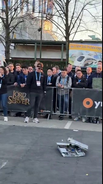 World Server Throwing Championship - Video