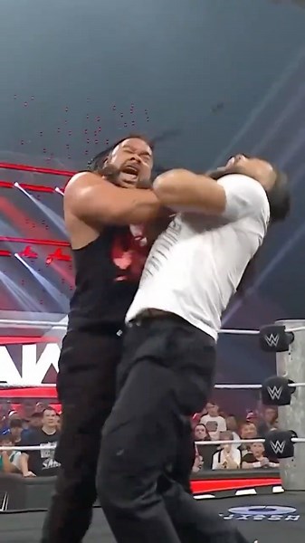 UTTER CHAOS 🫢💥 #WWERaw