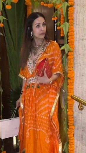 Malaika Arora Along With Her Sister Amrita Arora
