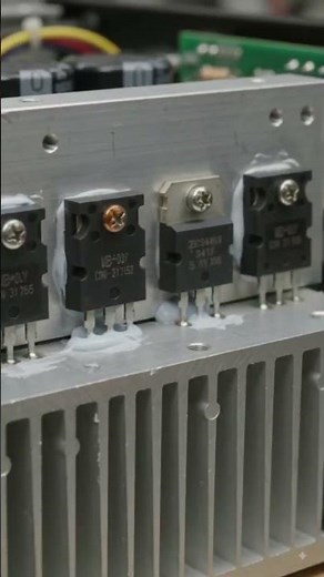 What is function 3 diodes installed series base of output transistor amplifier?
