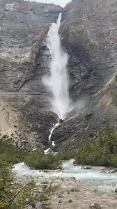 8 Lakes that are great to Visit #britishcolumbia #banff #alberta #canada #travel #fypシ #destination | Canada's Hive