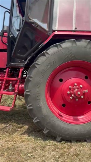 МТЗ 1221.2 в деле! Мощь белорусской техники 🚜