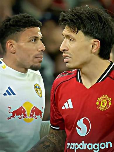 Martinez Red Card So Funny😂