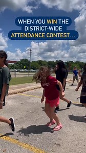 THIS is how we celebrate good attendance. 🥳🎉 Plum Creek Elementary was #LockedOnExcellence all year and had the highest percentage of attendance out of all LISD schools! To celebrate, we threw an EPIC party with water slides, inflatable bounce houses, and snow cones. Congrats to Plum Creek! #ShowUpLockhart | Lockhart ISD