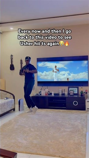 Back when Usher did in the Hardest dance in the New Flame video!😂🔥 #dance #relatable #nostalgia