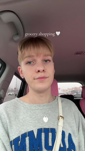 trying some new snacks #vlog #bloompartner #fyp #target #shopping #pink #girly #pinkpinkpink