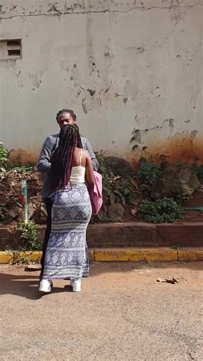 A Tough Day at Work: Kaa Rafa Na Jobu