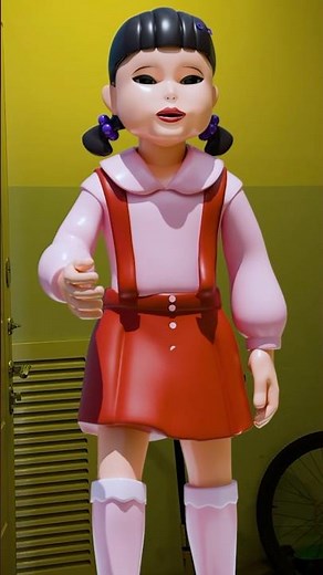 What happened to the doll in the Squid Game when she met her brother?