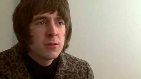 Chris Rea collapses on stage in Oxford