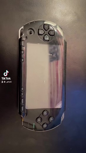 PSP 1000 Faceplate Swap: DIY Guide for Retro Gaming