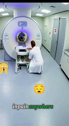 MRI,scanner,machine,sudden,violent mechanical failure occurs #cctv #hospital #mri #incident #doctor