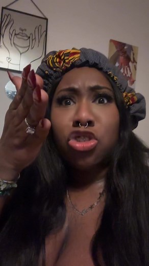 AHT AHT AHT NO ! Stop it !!! YUH HEAR ME ! | put it back jamaican lady