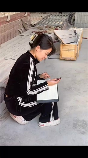 Hardworking lady truck driver | lolamitangvlog