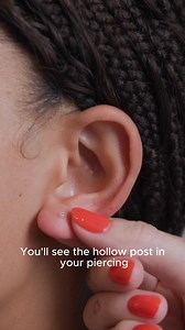 FLAT BACK 101✨ How to remove reinsert your flat back earring the right way. Nurse Sam’s here to show you the secure click and safe removal trick. A little resistance? Totally normal 💪. | Rowan