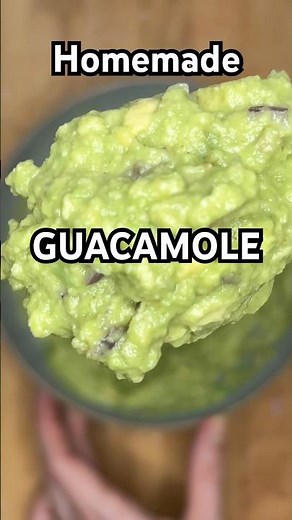🥑 Easy Homemade Guacamole