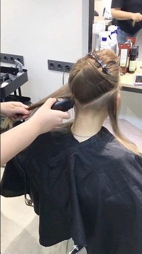 Very Long Hair Lady Nape Shave #headshave #buzzcut #baldbeauty