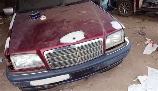 We proceeded to the next stage of the refurbishment process which was the body works and preparations for Oven baking. We ensured all materials used were of top quality, not only because of the rigorous job we had done while doing the panel beating works, but because that is our normal standard, it’s either quality materials or we don’t do the job at all, so we were quite confident of the possible outcome and result after the whole job.This stage went well and we carefully took our time to obser