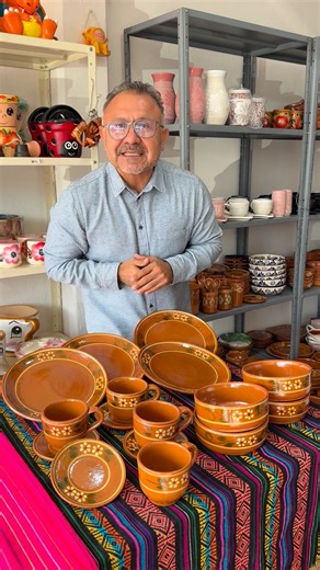 Vajilla práctica y útil para tu mesa, disponible para 4 personas. Plato extendido, sopero, pastelero y taza. #fypシ #mexico #artesaniasmexicanas #vajillabarro #vajilla #barro | Mi Cachito de Mexico MX