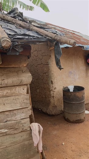 #creatorsearchinsights #OfficialKellybrown #herexellencymomamcrabrownsong🥰🤭 #🇬🇧 🇬🇭