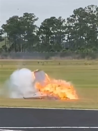 Even pro pilots crash. RC flying has variables you can’t control, and that’s okay. Learn, rebuild, fly again ✈️ #rcplane #rcjet #rchobby