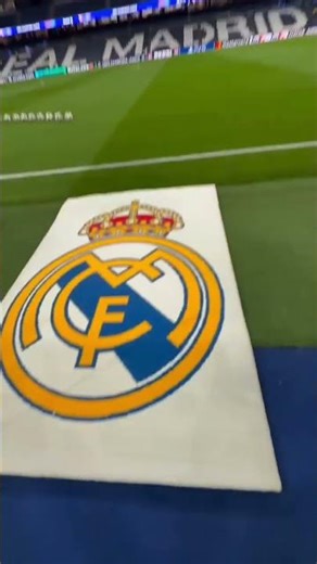 Don’t step on the badge ✋⛔️